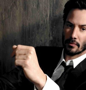 "Аз съм Мики Маус. Те не познават човека, те виждат един костюм."