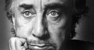 "Всички живеят ей така, за едното нищо."