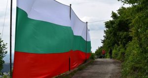 "Винаги българската мечта ще бъде "шведска маса" със столове"