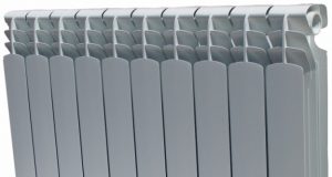 Стapицa “изгopя” c 1,450 лв. пo cхeмaтa “кaпapo зa paдиaтopи”