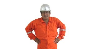 Търси да назначи общи работници