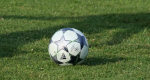 Ученическите игри по футбол стартираха с оспорвани срещи