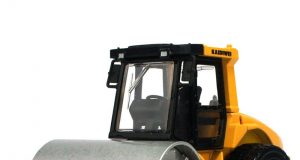 Преасфалтират частично 3,000 кв. м. улична площ във Велико Търново