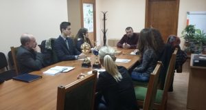 Четирима младежи управляваха НАП