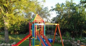 Нова детска площадка на стойност 14,000 лв. изграждат в село Самоводене