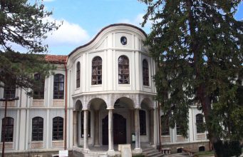 Музей „Възраждане и Учредително събрание”