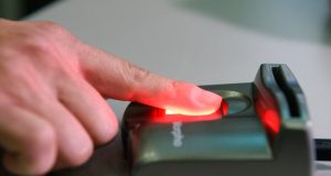 Няма образували се опашки заради задължителното въвеждане на пръстов идентификатор