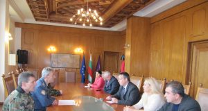 Ръководството на НВУ иска от община Търново поддръжка на Антлантическия парк