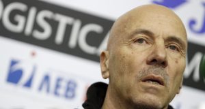 Георги Василев: Враговете да са спокойни, последен ще напусна „Етър“