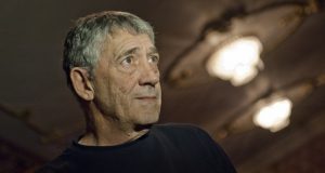 Kомедията на Жан Ноел Фенуик „На живо от оня свят”