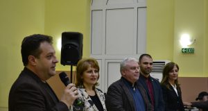 На България е нужно правителство на ГЕРБ, а не нови управленски експерименти