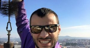 Защо млад юрист от Велико Търново стана коминочистач?