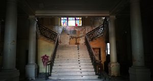 Мафията си купува паметници на културата на безценица